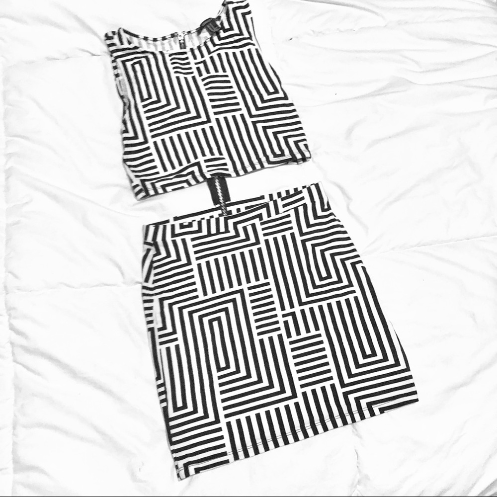 Two Piece Ariana Grande-esque Zip Back Mini Dress